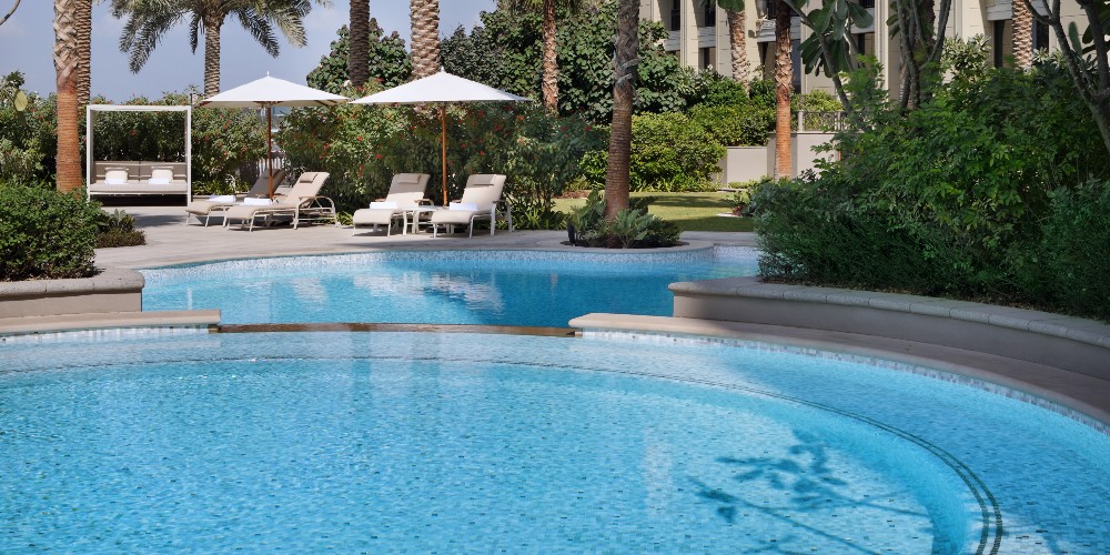 Palazzo Versace Dubai West Pool