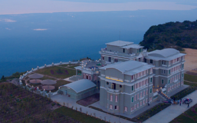 The Story Behind … Le Bokor Palace