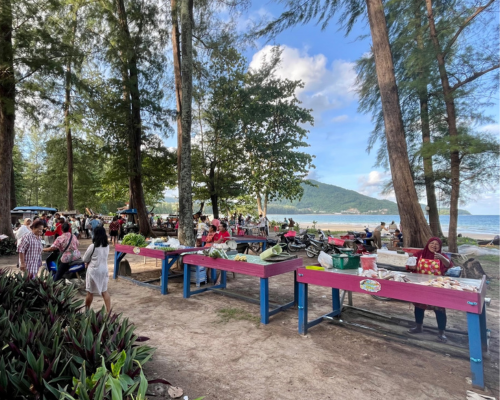 Sirinat National Park morning market