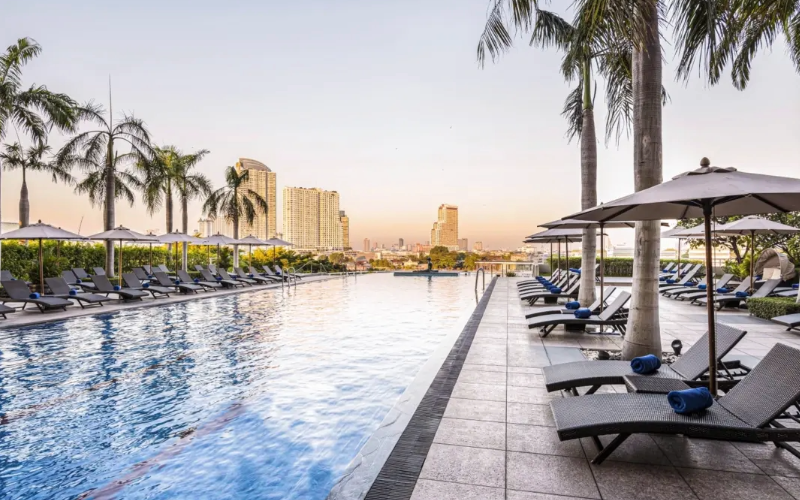 Chatrium Hotel Riverside Bangkok - Flow & Pool